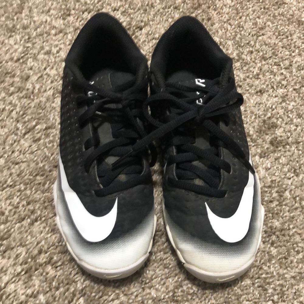 Boys baseball cleats